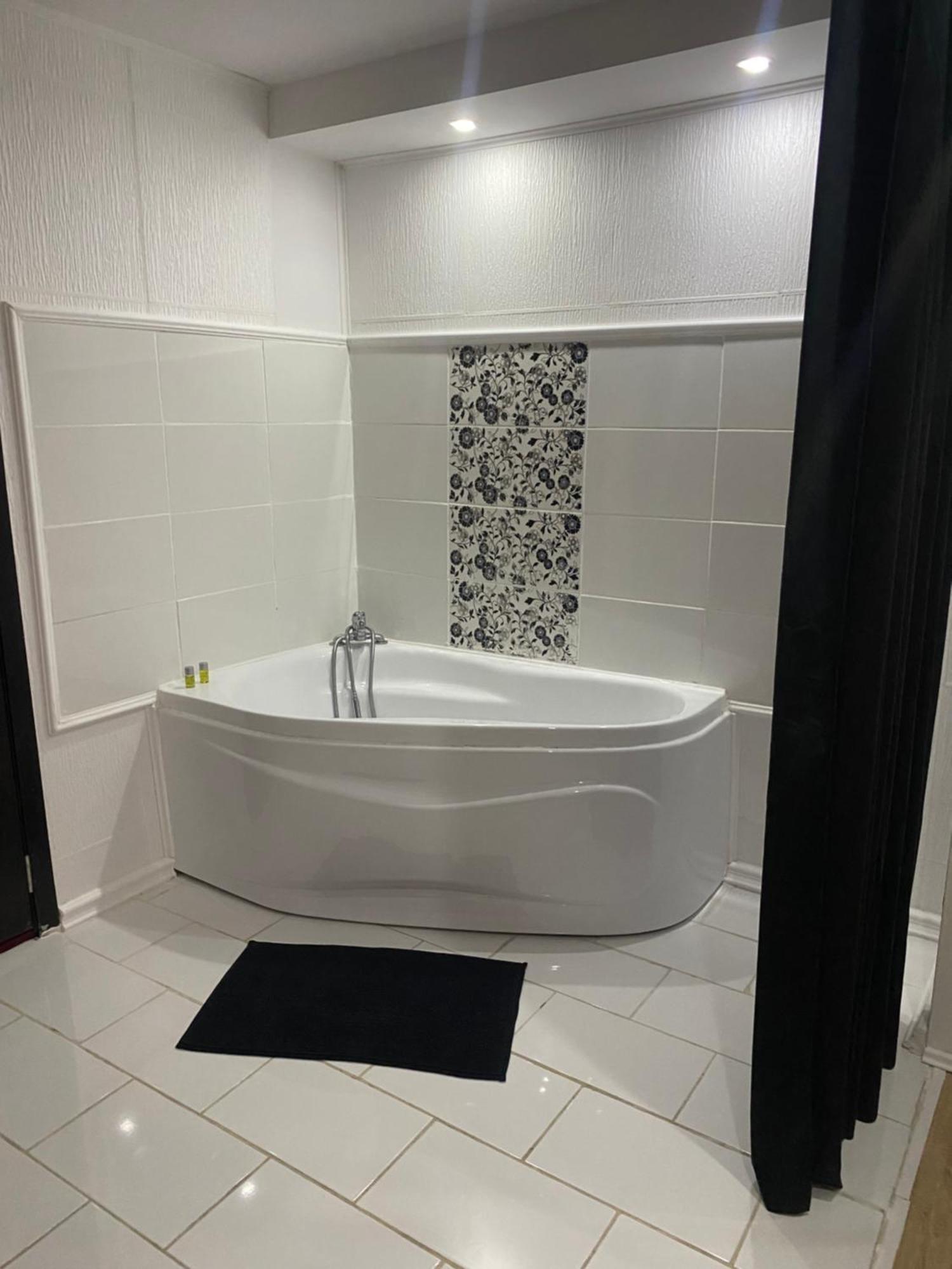 Karra Hotels Voluntari Εξωτερικό φωτογραφία