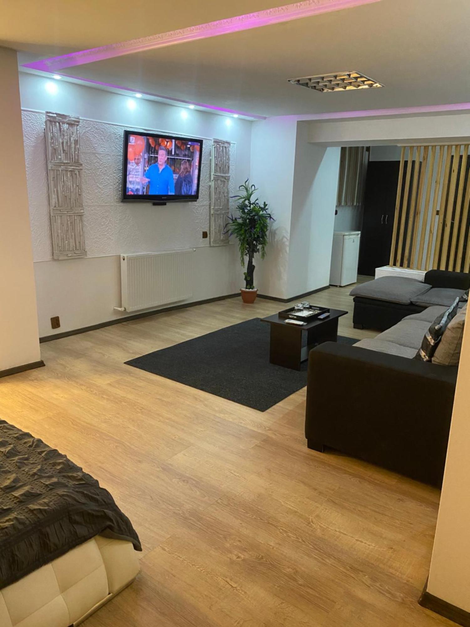 Karra Hotels Voluntari Εξωτερικό φωτογραφία